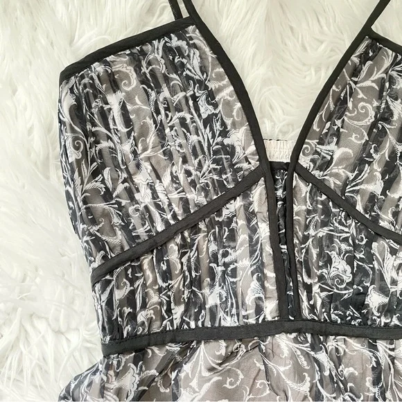 Anthropologie Halter Dress Black White V Neck Medium Midi NWT - Picture 10 of 16